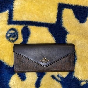 Coach wallet. Excellent condition